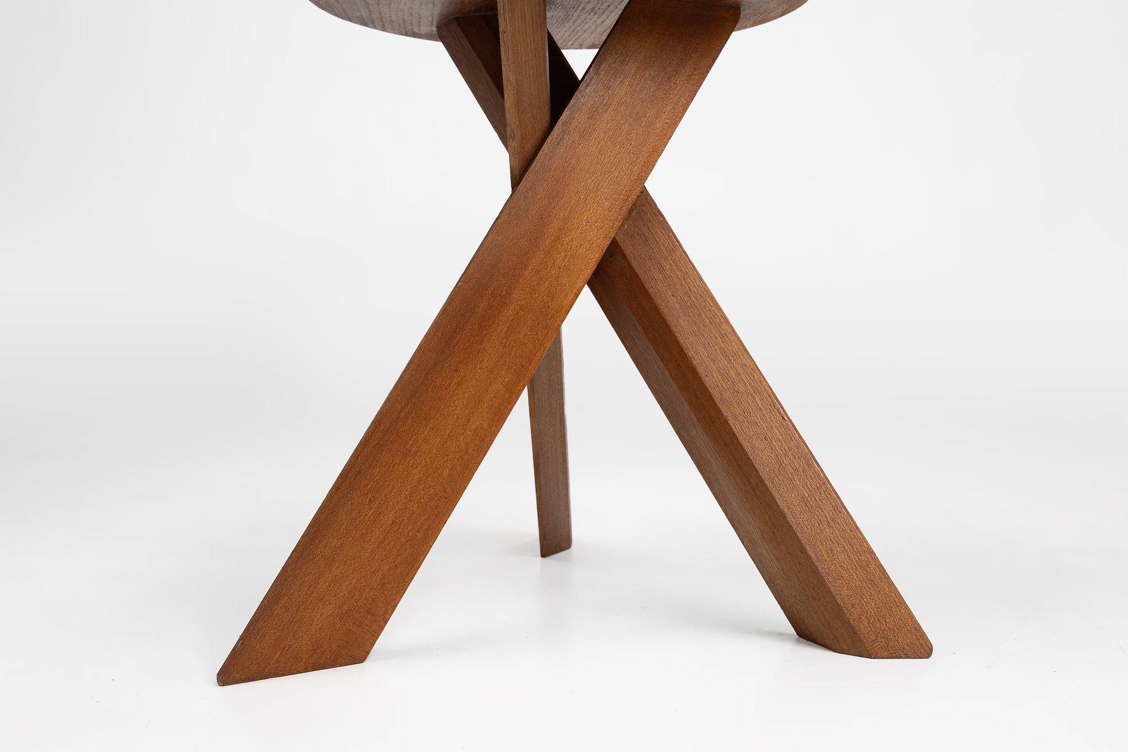 Iconic Pierre Chapo model S31 stool in elm wood, France 1974thumbnail